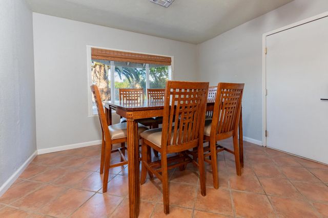 2090 Short Drive, Hanford, CA 93230