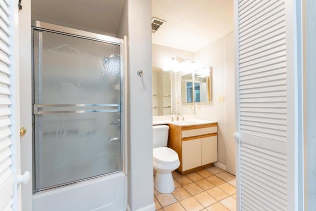 2090 Short Drive, Hanford, CA 93230