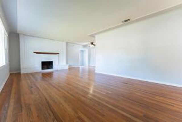 2090 Short Drive, Hanford, CA 93230