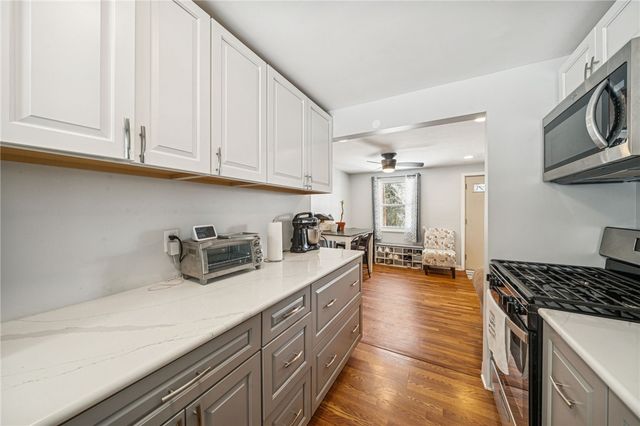 15 Glenview Avenue, City Of Greensburg, PA 15601