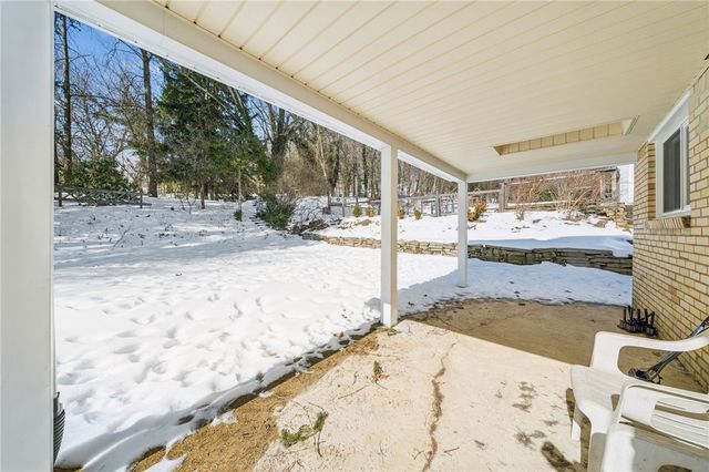 15 Glenview Avenue, City Of Greensburg, PA 15601