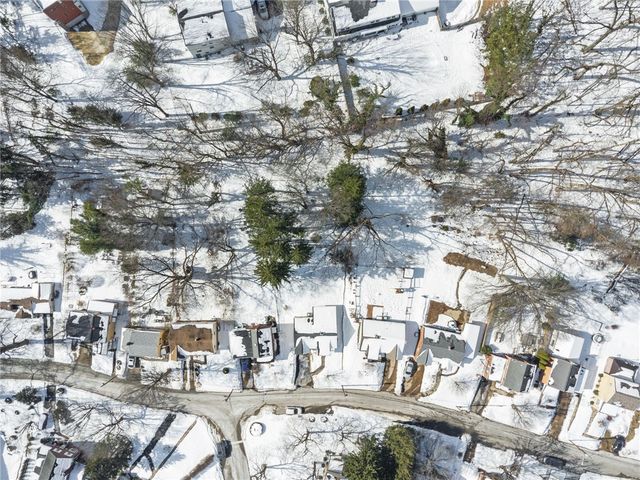 15 Glenview Avenue, City Of Greensburg, PA 15601