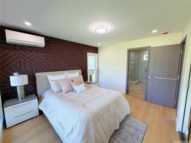 225 Aikane Street, Kailua, HI 96734