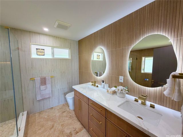 225 Aikane Street, Kailua, HI 96734