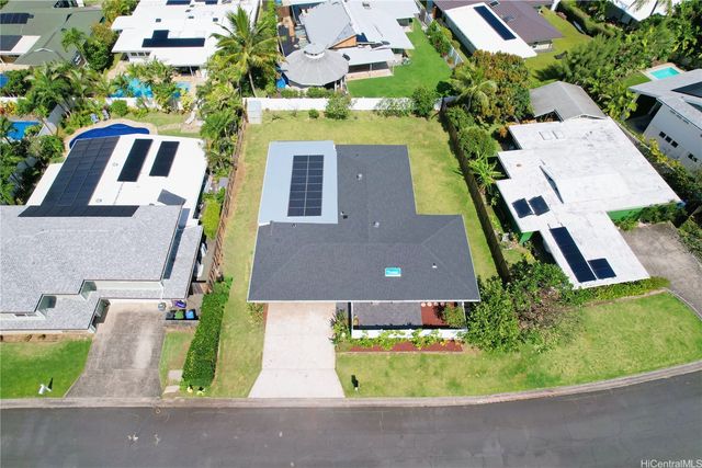 225 Aikane Street, Kailua, HI 96734