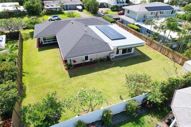 225 Aikane Street, Kailua, HI 96734