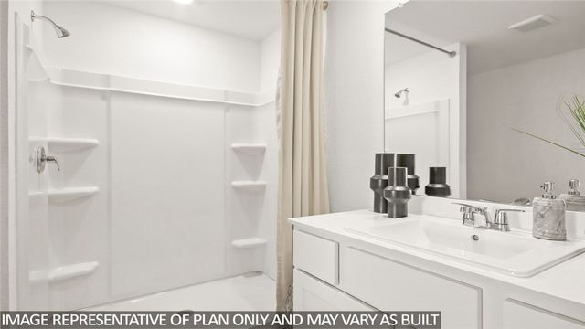 208 Paco Loop, Caldwell, TX 77836