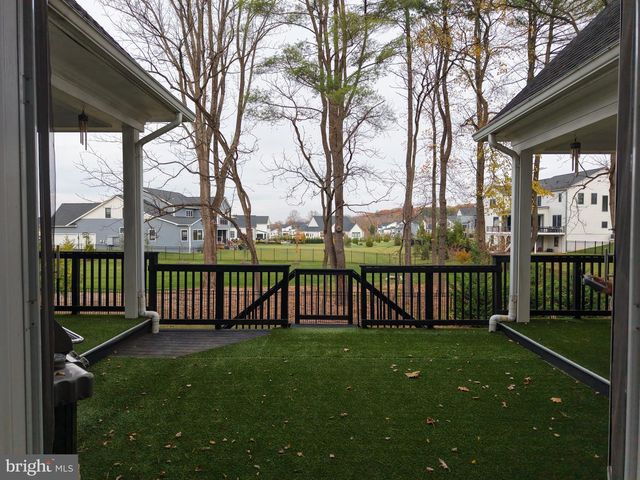 9116 LEESBURG PIKE, Vienna, VA 22182