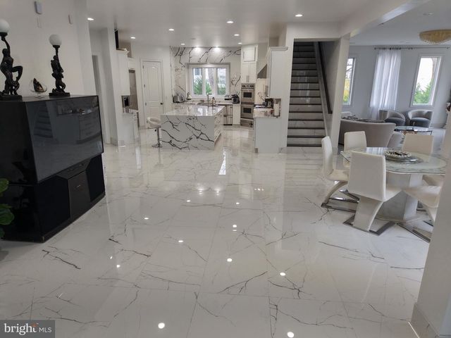 9116 LEESBURG PIKE, Vienna, VA 22182