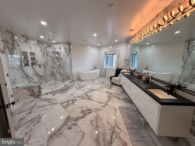 9116 LEESBURG PIKE, Vienna, VA 22182