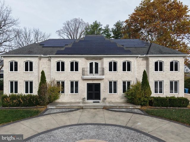 9116 LEESBURG PIKE, Vienna, VA 22182