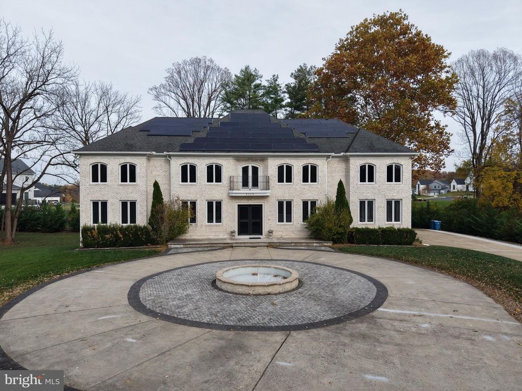 9116 LEESBURG PIKE, Vienna, VA 22182