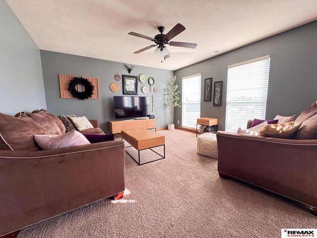 8945 Fremont Street, Lincoln, NE 68507