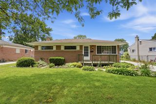 35843 Rewa Street, Clinton Township, MI 48035