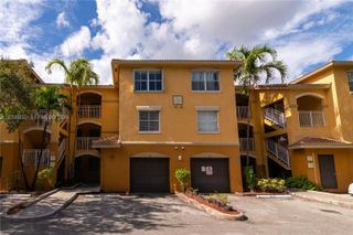 9650 NW 2nd St 4-304, Pembroke Pines, FL 33024