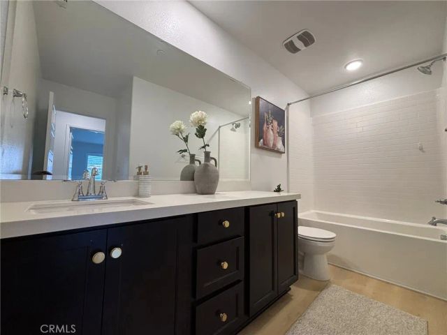 32815 Crown Point Lane, Lake Elsinore, CA 92530