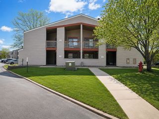 350 Shelard Parkway 111, Saint Louis Park, MN 55426