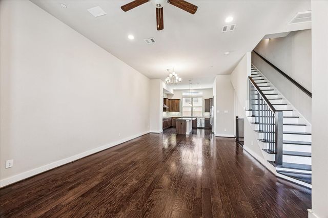 115 E 2nd Street, Houston, TX 77007