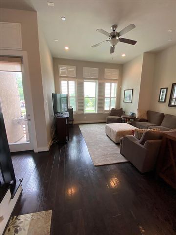 115 E 2nd Street, Houston, TX 77007