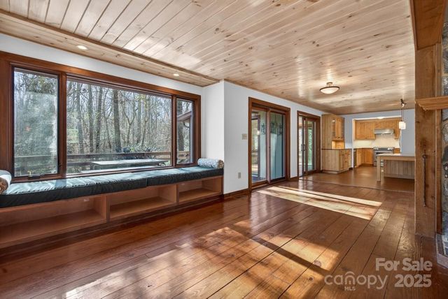 241 Pine Field Drive, Tryon, NC 28782