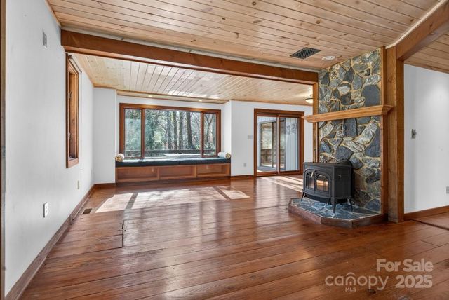 241 Pine Field Drive, Tryon, NC 28782