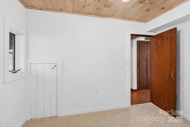 241 Pine Field Drive, Tryon, NC 28782