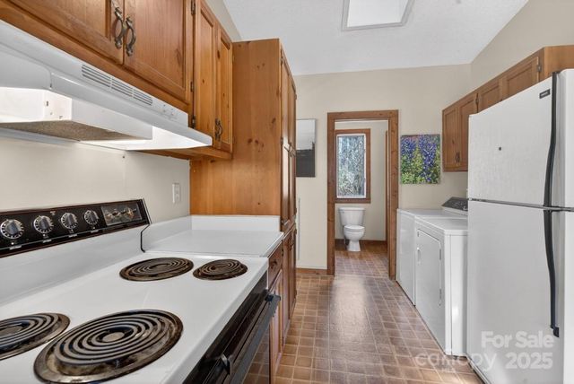 241 Pine Field Drive, Tryon, NC 28782