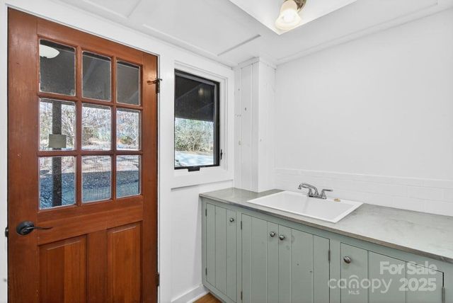 241 Pine Field Drive, Tryon, NC 28782