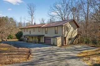 241 Pine Field Drive, Tryon, NC 28782