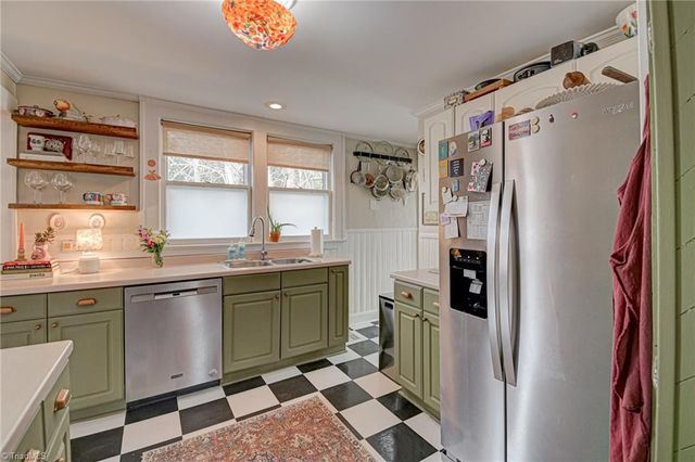 1815 W Academy Street, Winston-salem, NC 27103