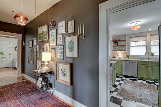 1815 W Academy Street, Winston-salem, NC 27103