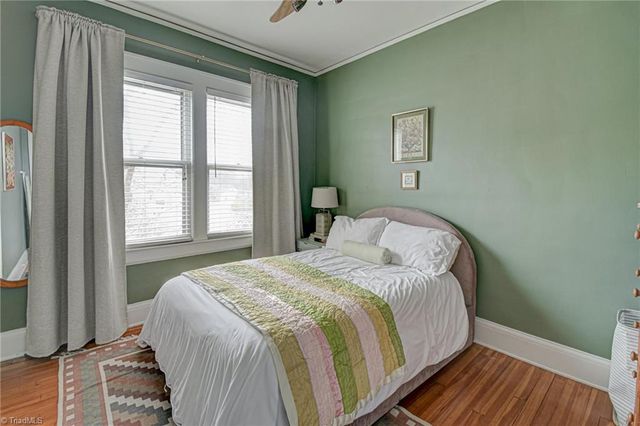 1815 W Academy Street, Winston-salem, NC 27103