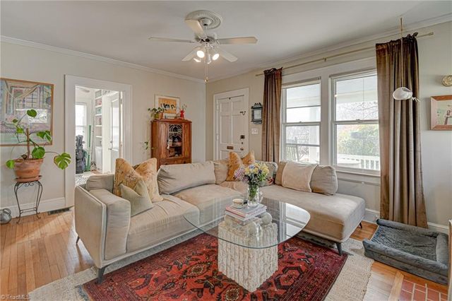 1815 W Academy Street, Winston-salem, NC 27103