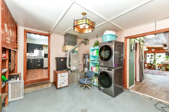 121 E Church Street, Fortville, IN 46040