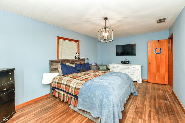 121 E Church Street, Fortville, IN 46040