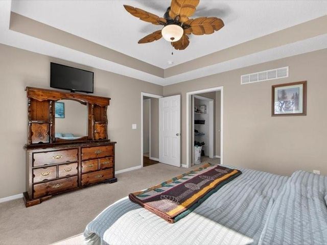 20493 W 221st Street, Spring Hill, KS 66083