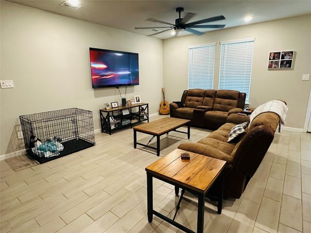 8124 Korat Vista, Godley, TX 76044