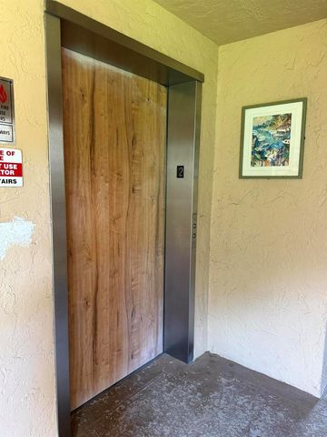 4760 Lucerne Lakes Boulevard 206, Lake Worth, FL 33467