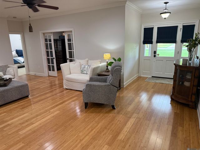 3433 Emily Dr, Port Allen, LA 70767