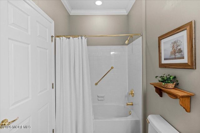 15 Misty Lake Court, Barnegat, NJ 08005