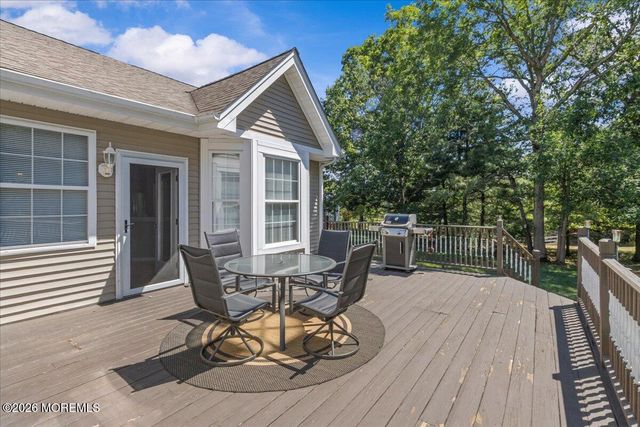 15 Misty Lake Court, Barnegat, NJ 08005