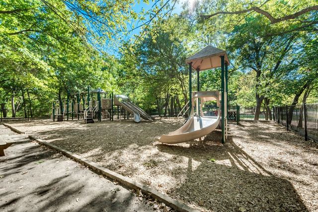 122 Mischief Lane, Rockwall, TX 75032