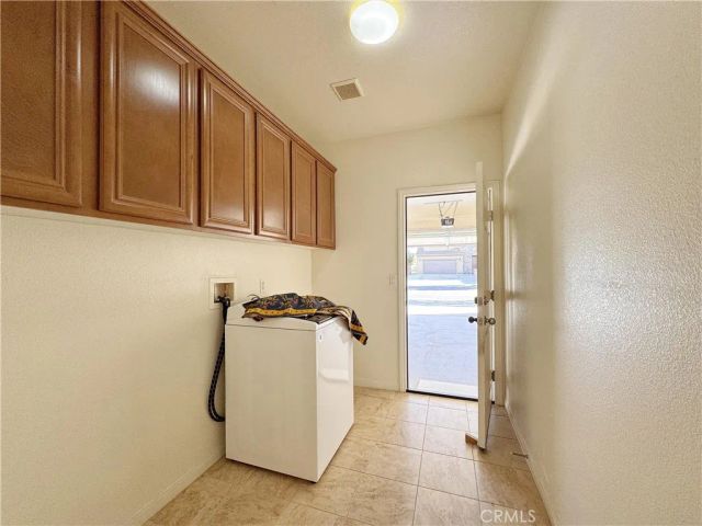 13284 Campolina Drive, Eastvale, CA 92880