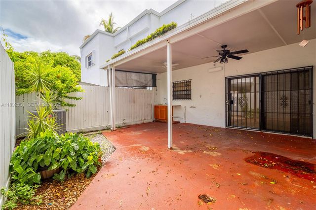 217 NW 109th Avenue 2217, Miami, FL 33172