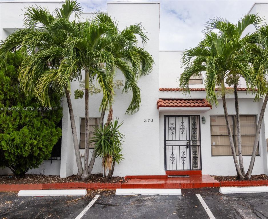217 NW 109th Avenue 2217, Miami, FL 33172