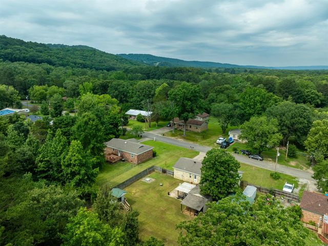 1417 Meadowbrook Drive, Heber Springs, AR 72543