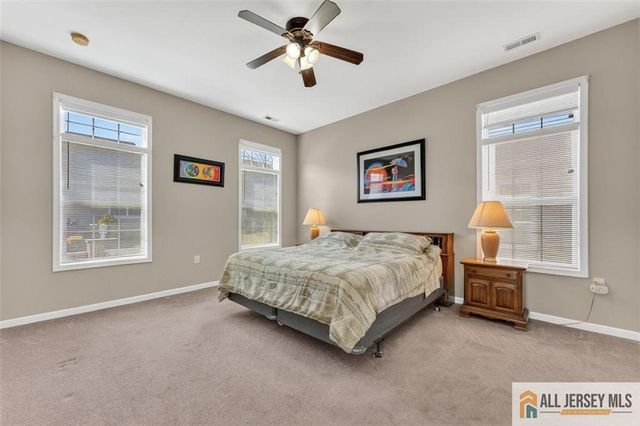 8 Turret Drive, Monroe, NJ 08831