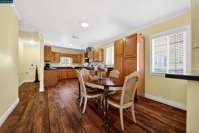 2138 Market Ave, San Pablo, CA 94806