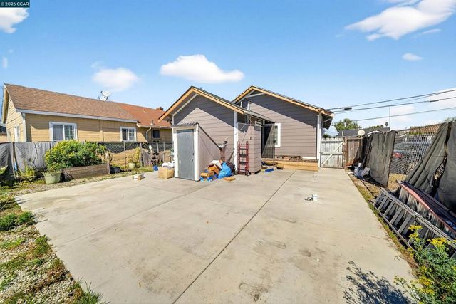 2138 Market Ave, San Pablo, CA 94806