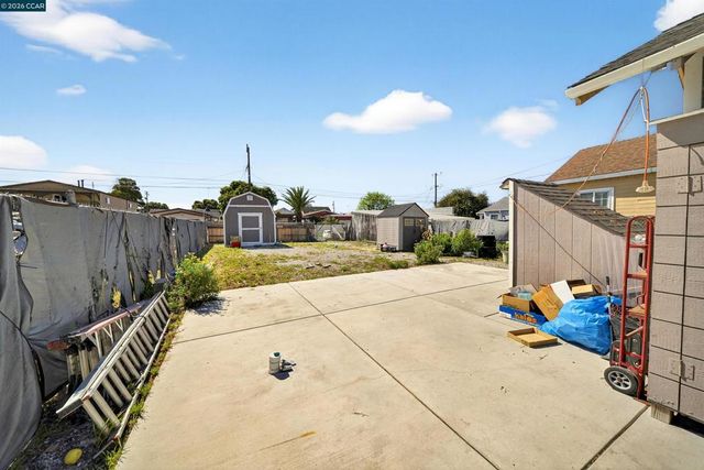 2138 Market Ave, San Pablo, CA 94806